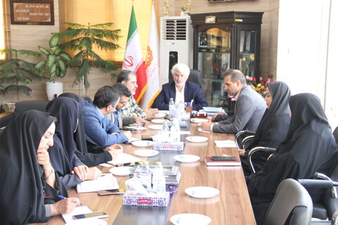نشست هماهنگی و هم اندیشی برگزاری بیست و یکمین سال همایش کشوری ادبیات عاشورایی  در دفتر مدیر کل بهزیستی فارس برگزار شد.