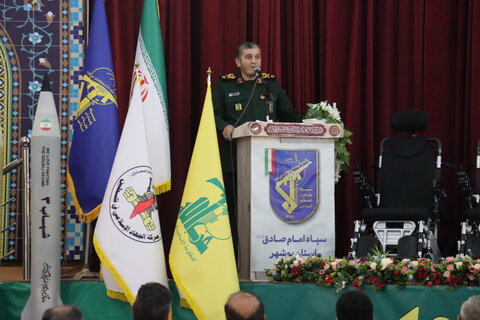 واگذاری ۴۸ ویلچر برقی به معلولان تحت پوشش بهزیستی استان بوشهر با مشارکت قرارگاه بسیج سازندگی سپاه
