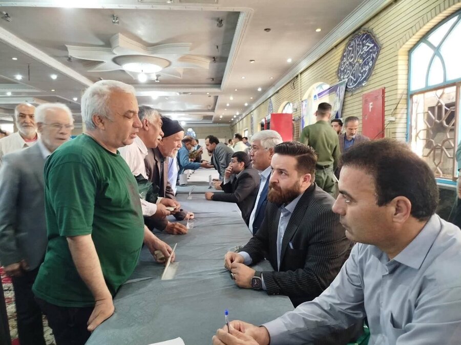 بهارستان | حضور در آئین عبادی سیاسی نماز جمعه به مناسبت گرامیداشت دهه کرامت بهارستان | حضور در آئین عبادی سیاسی نماز جمعه به مناسبت گرامیداشت دهه کرامت