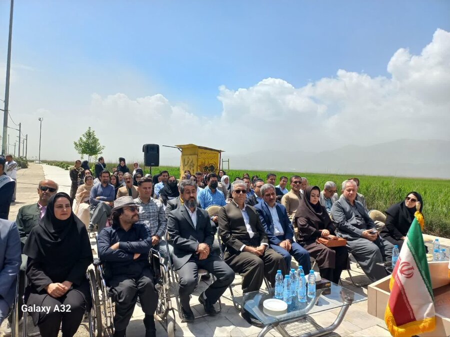 نمایشگاه دستاوردهای هنری و صنایع دستی توانخواهان کردستان در مریوان گشایش یافت