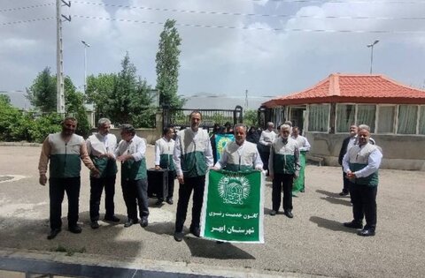 کاروان آفتاب به سرای سالمندان  بانوان مهر هیدج رسید