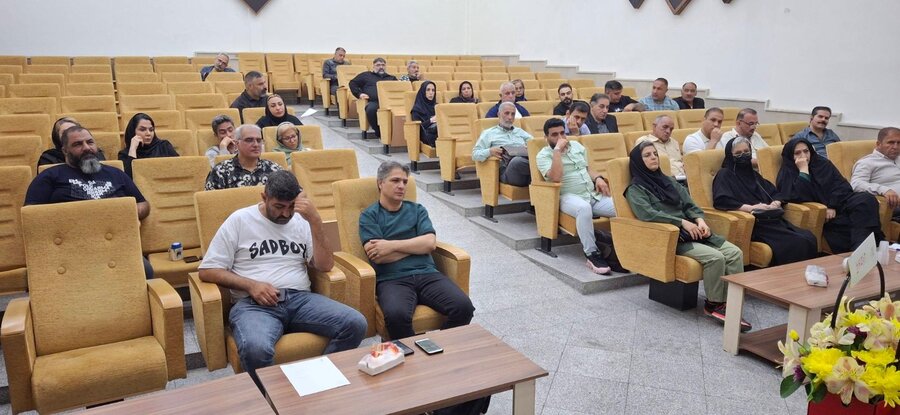 شهرری | نشست تحول در نظام درمان اقامتی با رویکرد ارتقای استانداردها و توسعه آموزش