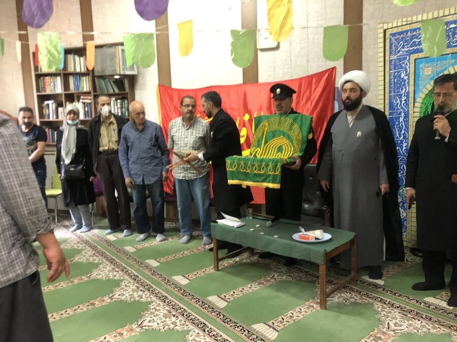 شهرستان تهران | برگزاری مراسم پرچم‌گردانی حرم مطهر رضوی