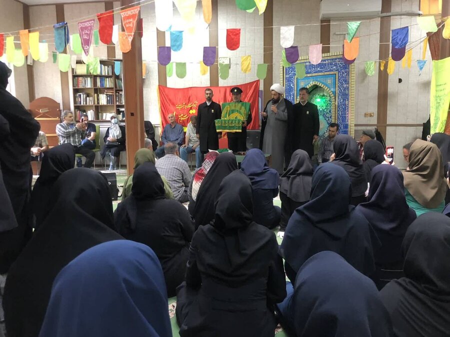 شهرستان تهران | برگزاری مراسم پرچم‌گردانی حرم مطهر رضوی