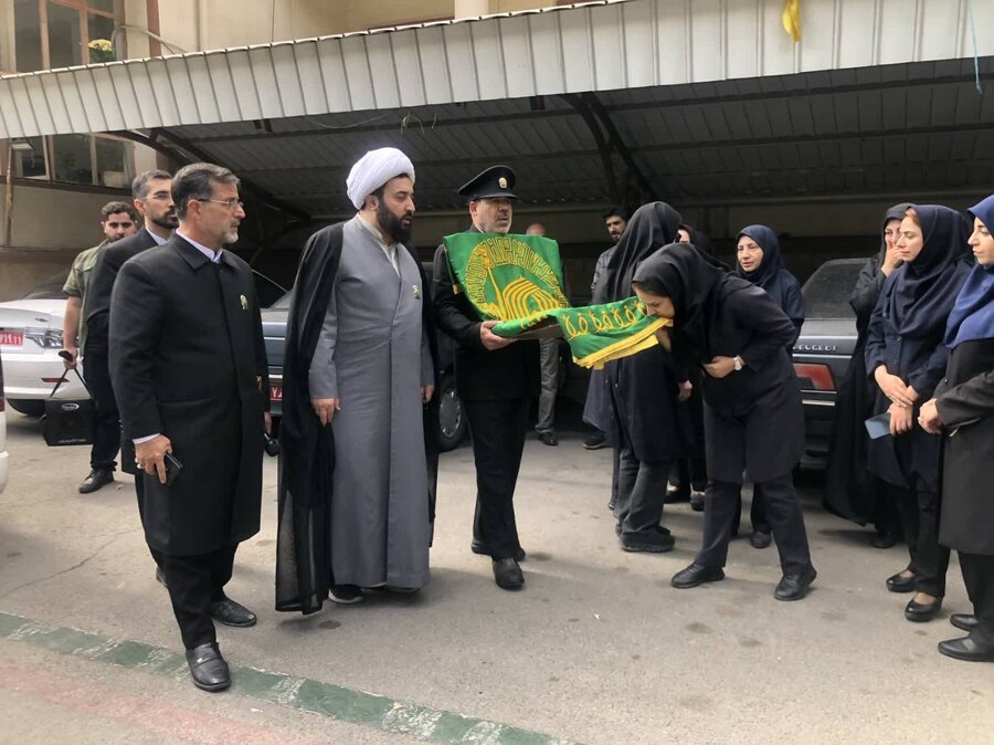 شهرستان تهران | برگزاری مراسم پرچم‌گردانی حرم مطهر رضوی