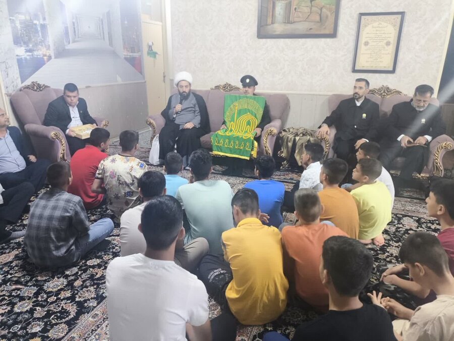 پاکدشت | مراسم پرچم‌گردانی در مراکز شبه خانواده شهرستان برگزار شد