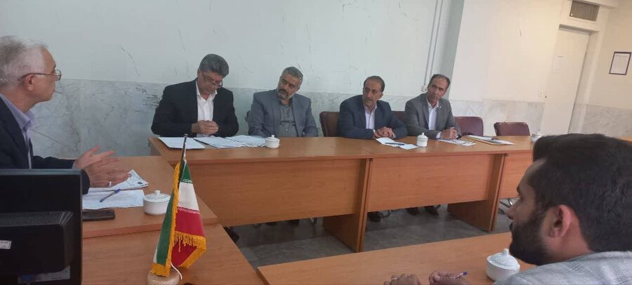 ورامین | برگزاری شورای هماهنگی دستگاه های تابعه وزارت تعاون، کار و رفاه اجتماعی