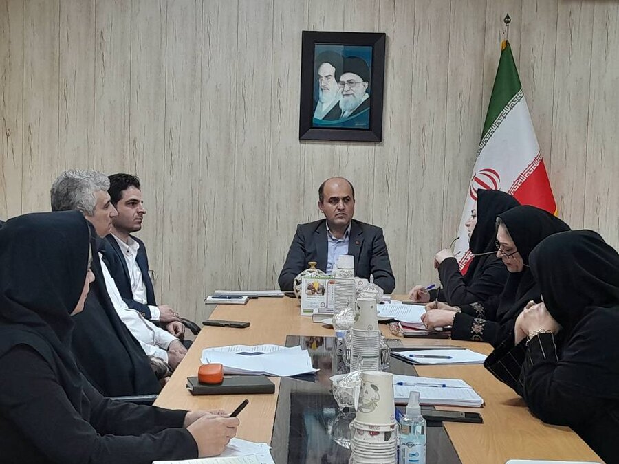 برگزاری جلسه چگونگی اجرای قانون حمایت از خانواده و جوانی جمعیت در بهزیستی گیلان