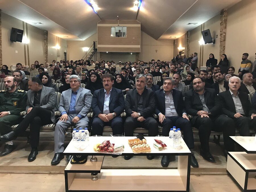 اهدای ۶۲ سری جهیزیه به زوجهای تحت پوشش بهزیستی کردستان در دهه کرامت