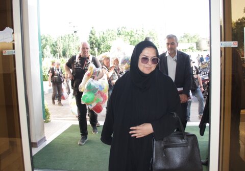 دیدار موتورسواران لهستانی از مرکز شیرخوارگاه اصفهان