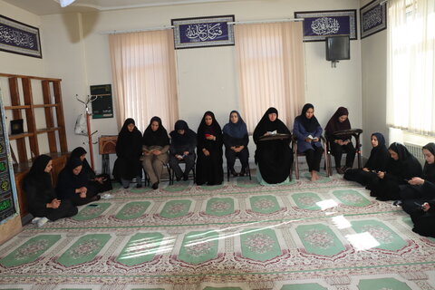 گزارش تصویری ا  آیین پرچم‌گردانی و گرامیداشت میلاد امام رضا (ع)