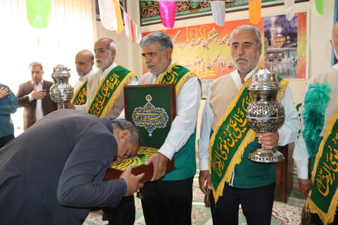 گزارش تصویری ا  آیین پرچم‌گردانی و گرامیداشت میلاد امام رضا (ع)