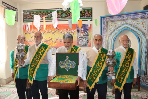 گزارش تصویری ا  آیین پرچم‌گردانی و گرامیداشت میلاد امام رضا (ع)