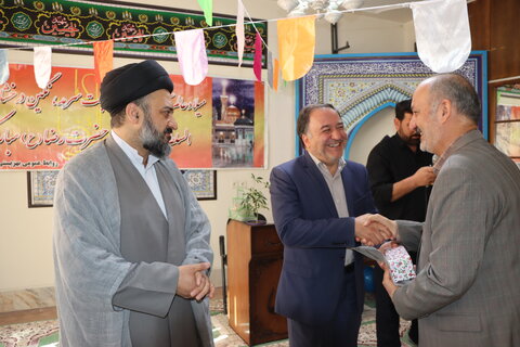 گزارش تصویری ا  آیین پرچم‌گردانی و گرامیداشت میلاد امام رضا (ع)