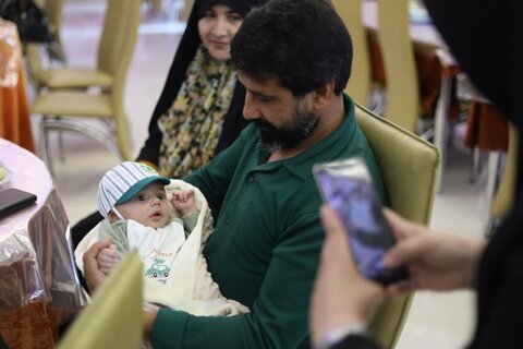 آئین واگذاری همزمان 30 کودک به خانواده های فرزندپذیر