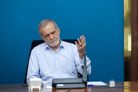 برای مقابله با آسیب‌ها و چالش‌های فرهنگی و اجتماعی، شبکه‌سازی و بهره‌گیری از ظرفیت مردم ضروری است