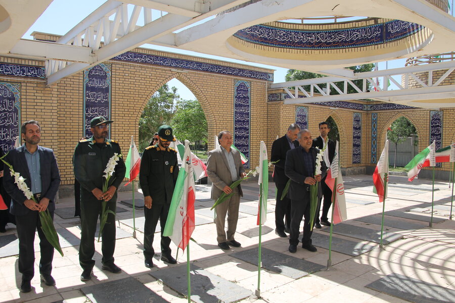 سفر یک‌روزه مدیرکل بهزیستی استان مرکزی و اعضای شورای معاونین به شهرستان زندیه