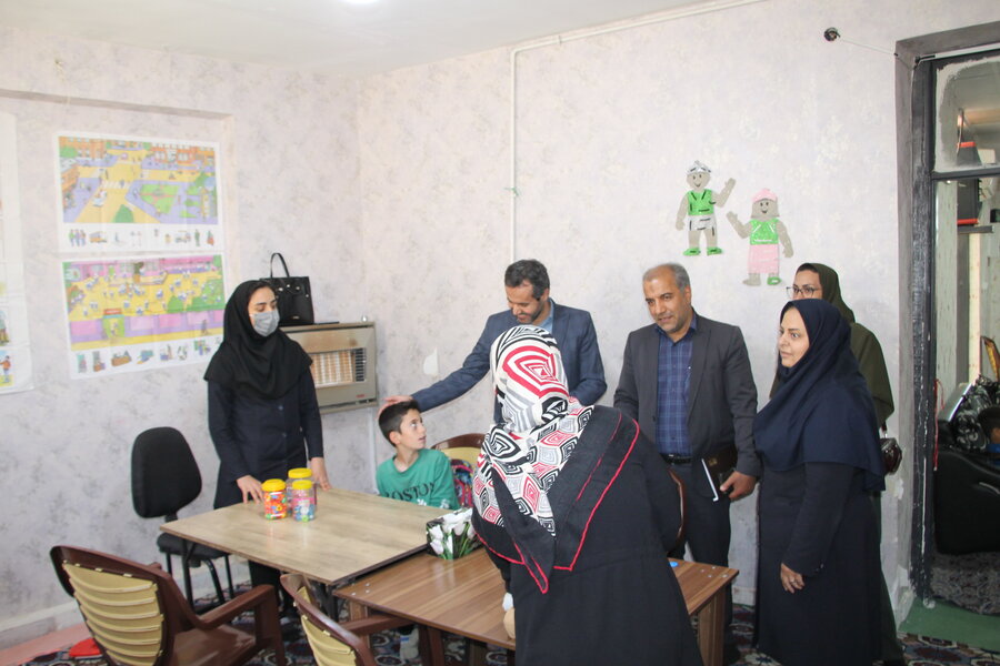 سفر یک‌روزه مدیرکل بهزیستی استان مرکزی و اعضای شورای معاونین به شهرستان زندیه