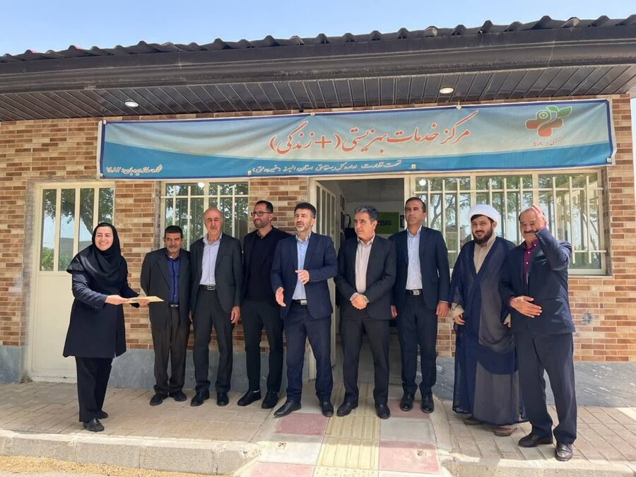 نظرآباد | حضور مسئولین بخش تنکمان در مرکز خدمات مثبت زندگی کد ۴۸ 
