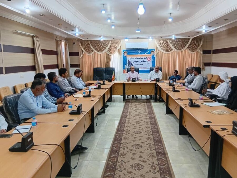 جاسک | برگزاری اولین جلسه کمیته مناسب سازی محیط واماکن عمومی شهرستان جاسک در سال جاری