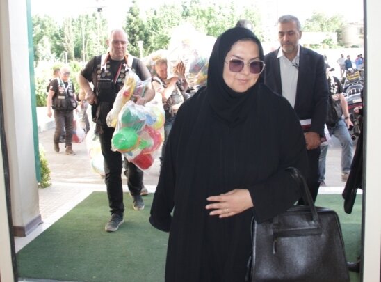 دیدار موتورسواران لهستانی از مرکز شیرخوارگاه اصفهان