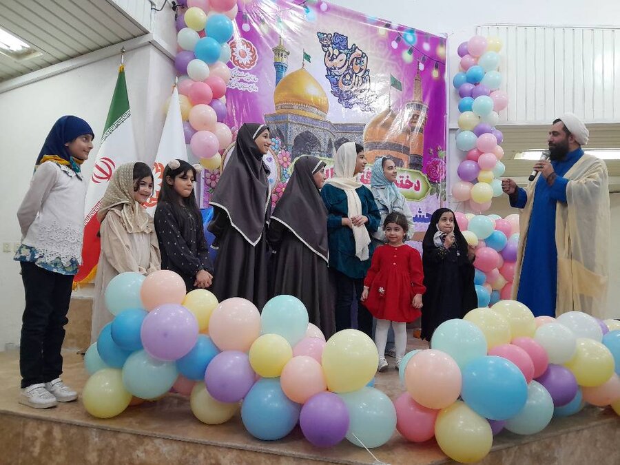 جشن دهه کرامت و روز دختر بهزیستی گیلان