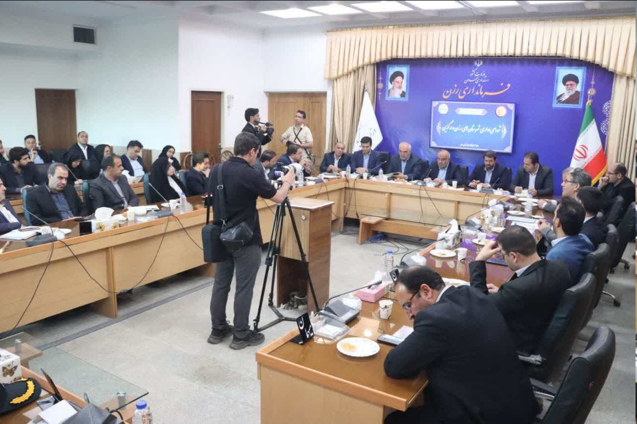 شورای اداری شهرستان رزن به ریاست وزیر تعاون، کار و رفاه اجتماعی برگزار شد