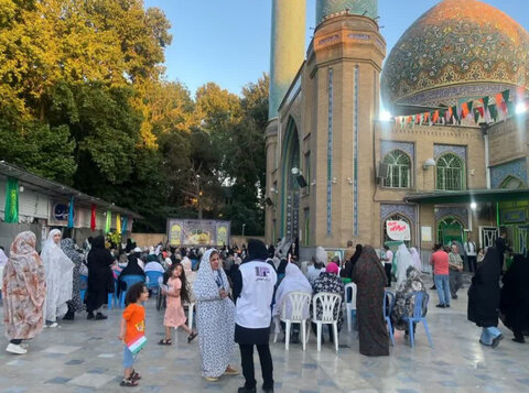 کرج | استقرار اورژانس اجتماعی نجات در صحن مطهر امامزاده حسن (ع)