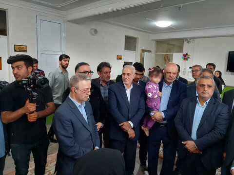 گزارش تصویری| بازدید اعضای کمیسیون اجتماعی مجلس از شیر خوارگاه نور احسان تبریز