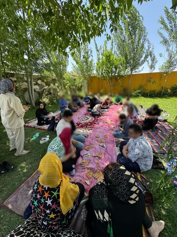 برپایی جشن دهه کرامت در مرکز حرفه آموزی عرفان