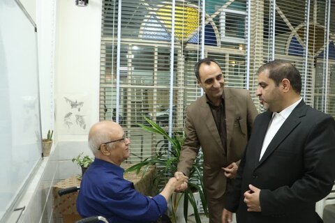 بازدید معاون سیاسی، امنیتی و امور اجتماعی استانداری و مدیرکل بهزیستی استان یزد از انجمن ضایعه نخاعی و بررسی چالش‌ها