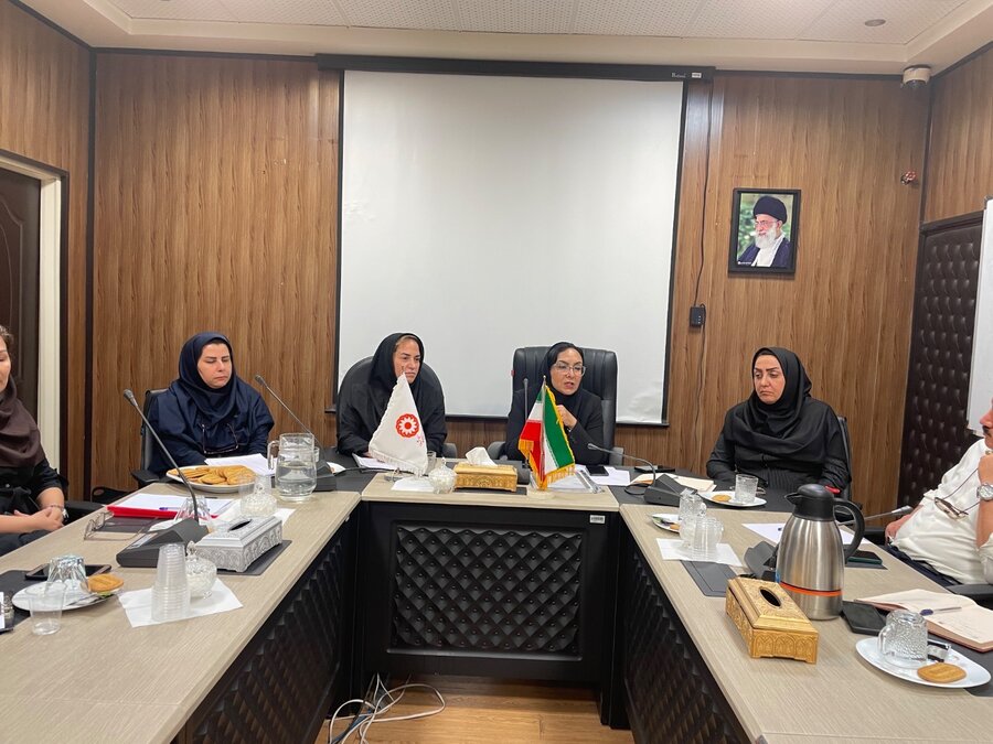 شمیرانات | نشست هم اندیشی و هم افزایی ویژه مراکز دولتی و مثبت زندگی تابعه