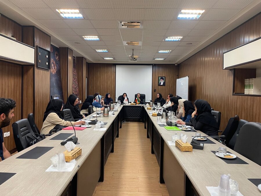 شمیرانات | نشست هم اندیشی و هم افزایی ویژه مراکز دولتی و مثبت زندگی تابعه
