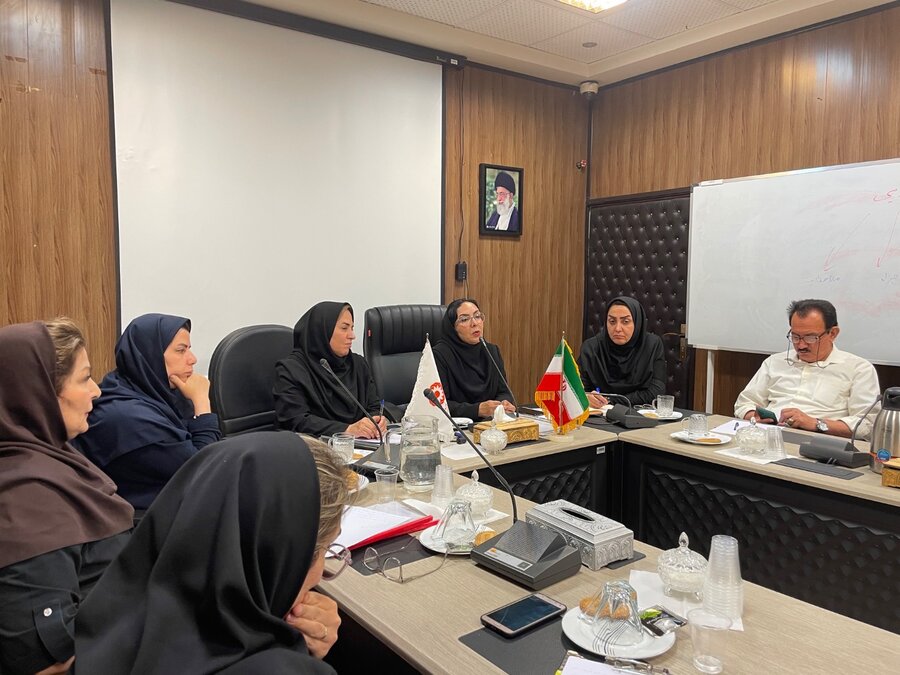 شمیرانات | نشست هم اندیشی و هم افزایی ویژه مراکز دولتی و مثبت زندگی تابعه