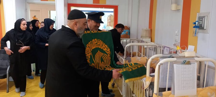 شمیرانات | آئین پرچم گردانی آستان مقدس امام رضا (ع) درشیرخوارگاه حضرت آمنه(س)، مرکز یاس و مرکز شهید قدوسی