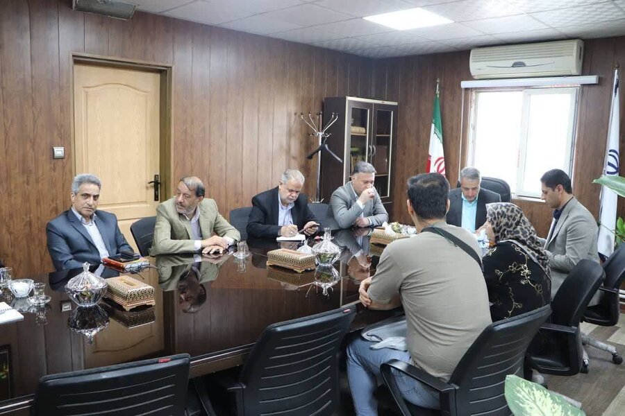 قرچک | ملاقات مردمی فرماندار ورئیس بهزیستی با شهروندان