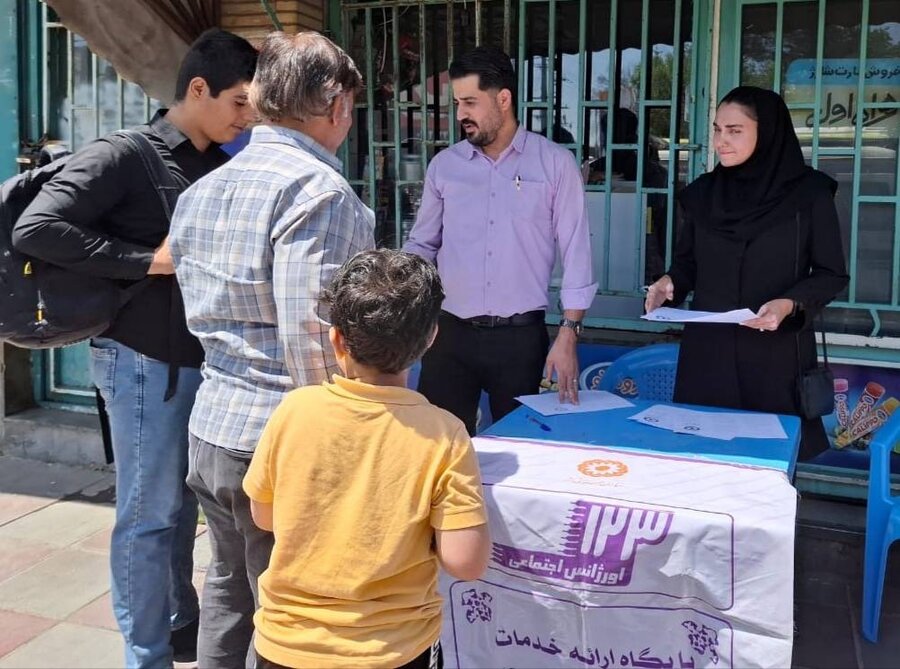 قرچک | برپایی میز خدمت به مناسبت دهه کرامت