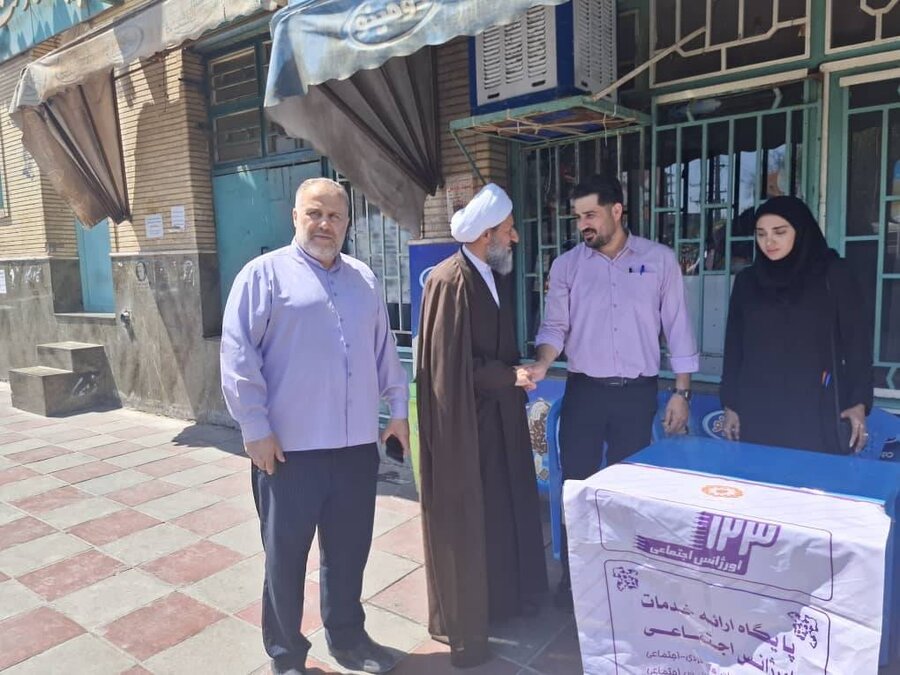 قرچک | برپایی میز خدمت به مناسبت دهه کرامت