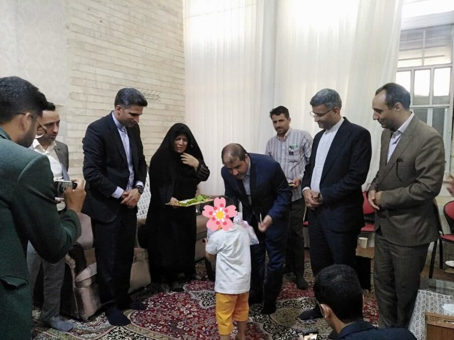 شبه خانواده میبد