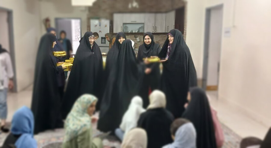 جشن دهه کرامت ویژه دختران مراکز شبه‌خانواده و توانمندسازی در تهران برگزار شد