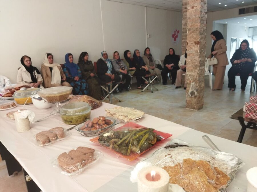 جشنواره غذاهای محلی به مناسبت دهه کرامت در سنندج برگزار شد