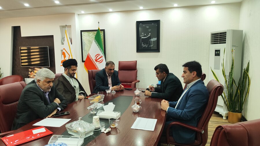 نشست هم‌افزایی بهزیستی و بنیاد مسکن خوزستان با هدف تأمین مسکن خانواده‌های تحت پوشش برگزار شد