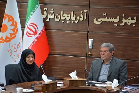 آذر-شرقی.