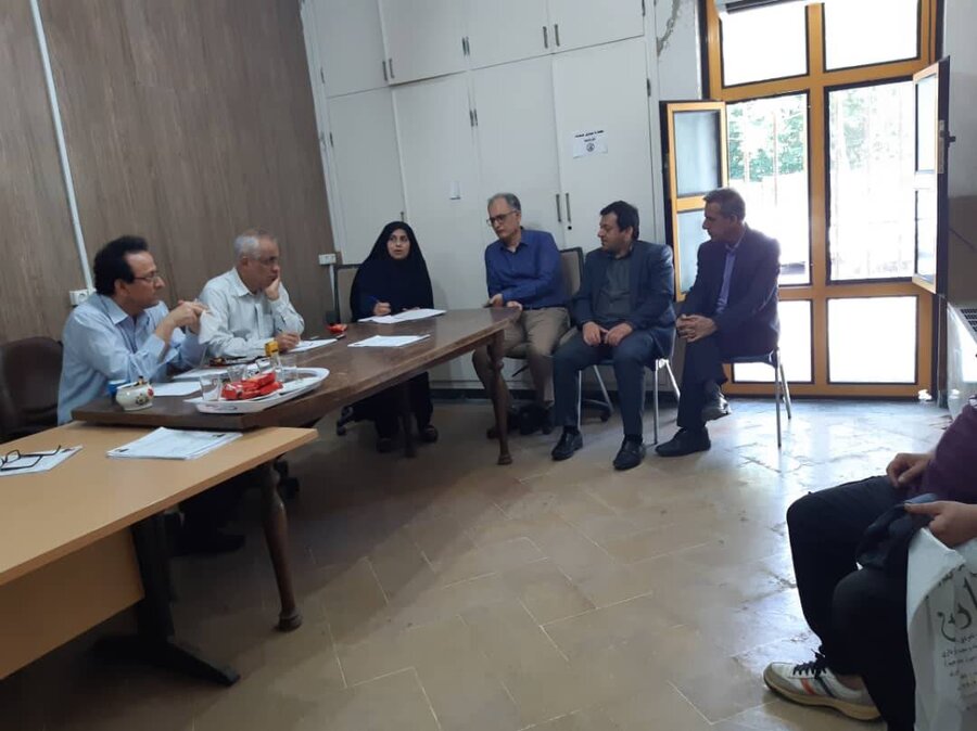 حضور معاون توانبخشی بهزیستی گیلان در کمیسیون پزشکی شهرستان رشت حضور معاون توانبخشی بهزیستی گیلان در کمیسیون پزشکی شهرستان رشت