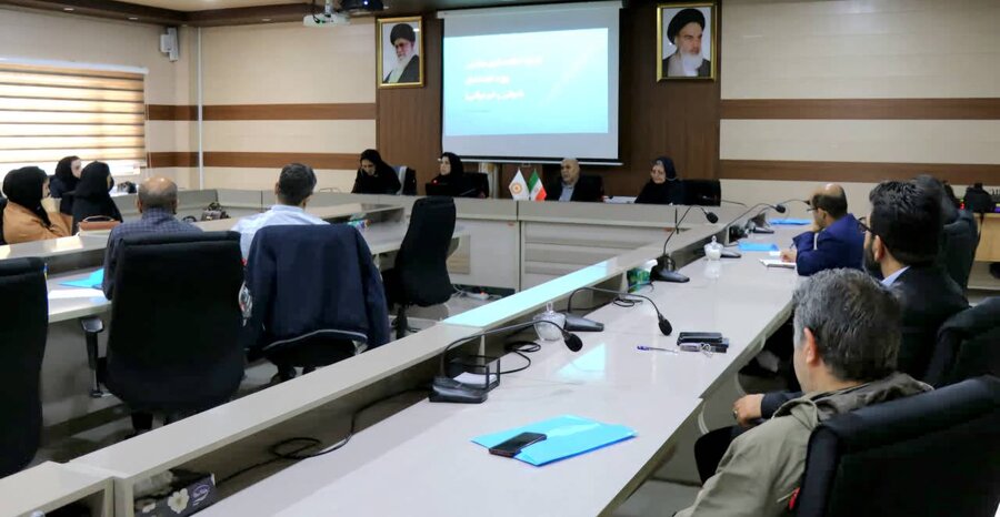 برگزاری کارگاه آموزشی توانبخشی حرفهای در ارومیه با هدف ارتقای مهارتهای شغلی جامعه هدف بهزیستی