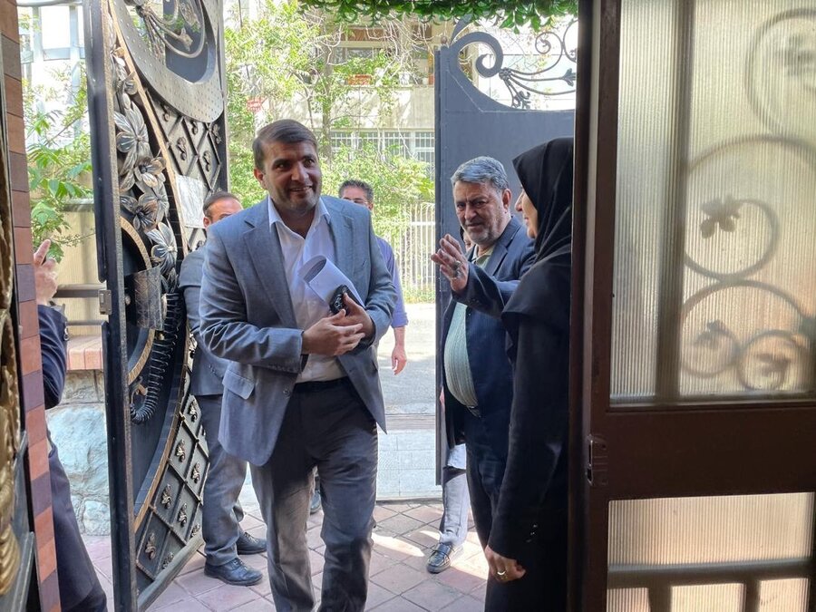شمیرانات | دیدار صمیمانه فرماندار و معاون دادستان با فرزندان خانه کودکان و نوجوانان ملائک در گرامیداشت دهه کرامت