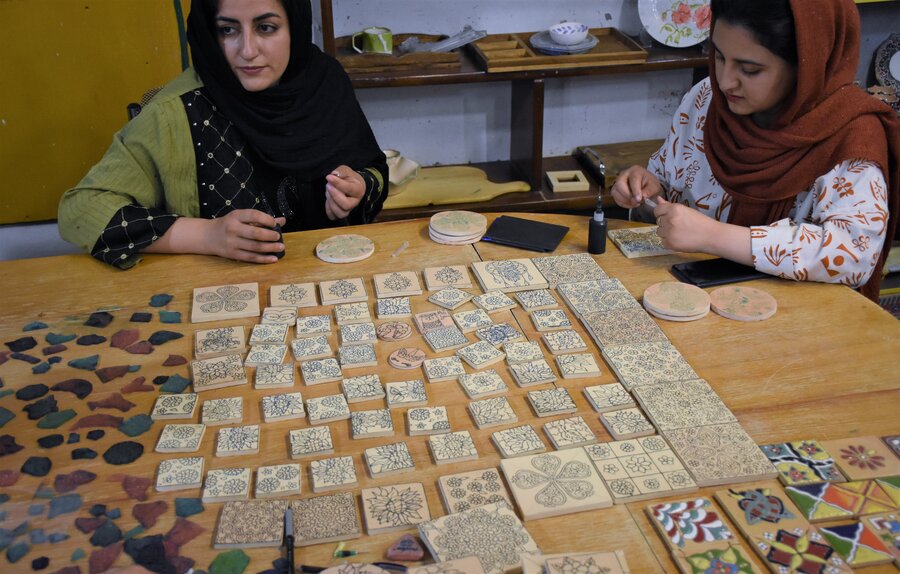 کارگاه ویرا