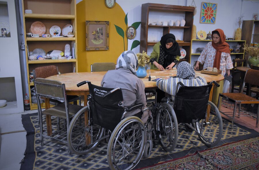 کارگاه ویرا
