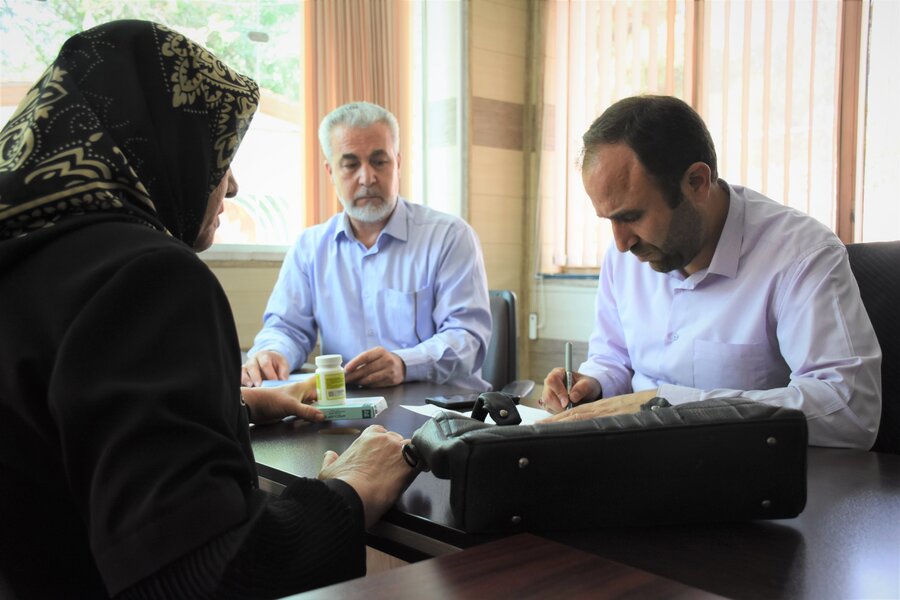 میز ارتباطات مردمی