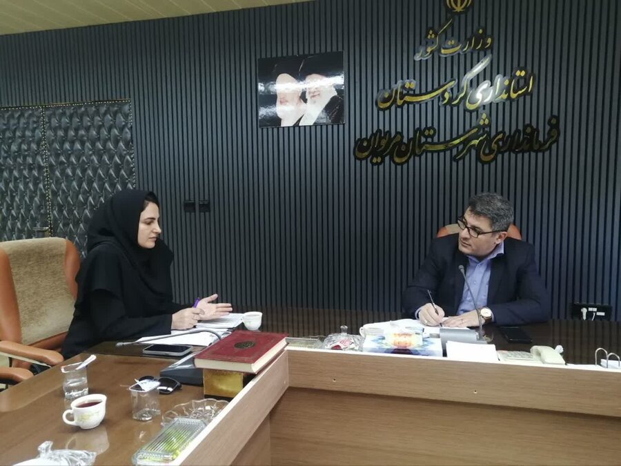 نشست رئیس و مسئولان بهزیستی مریوان با فرماندار